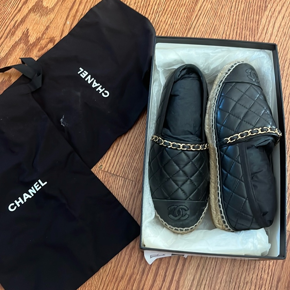 Chanel espadrilles black/gold